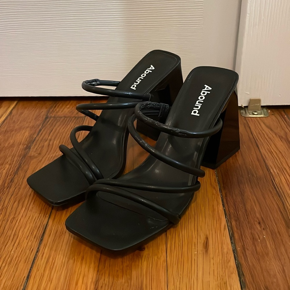 Abound Chunky Strap Heel - Black - Size 7